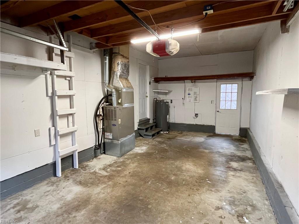 140 Lowell Place Newport News VA 23602