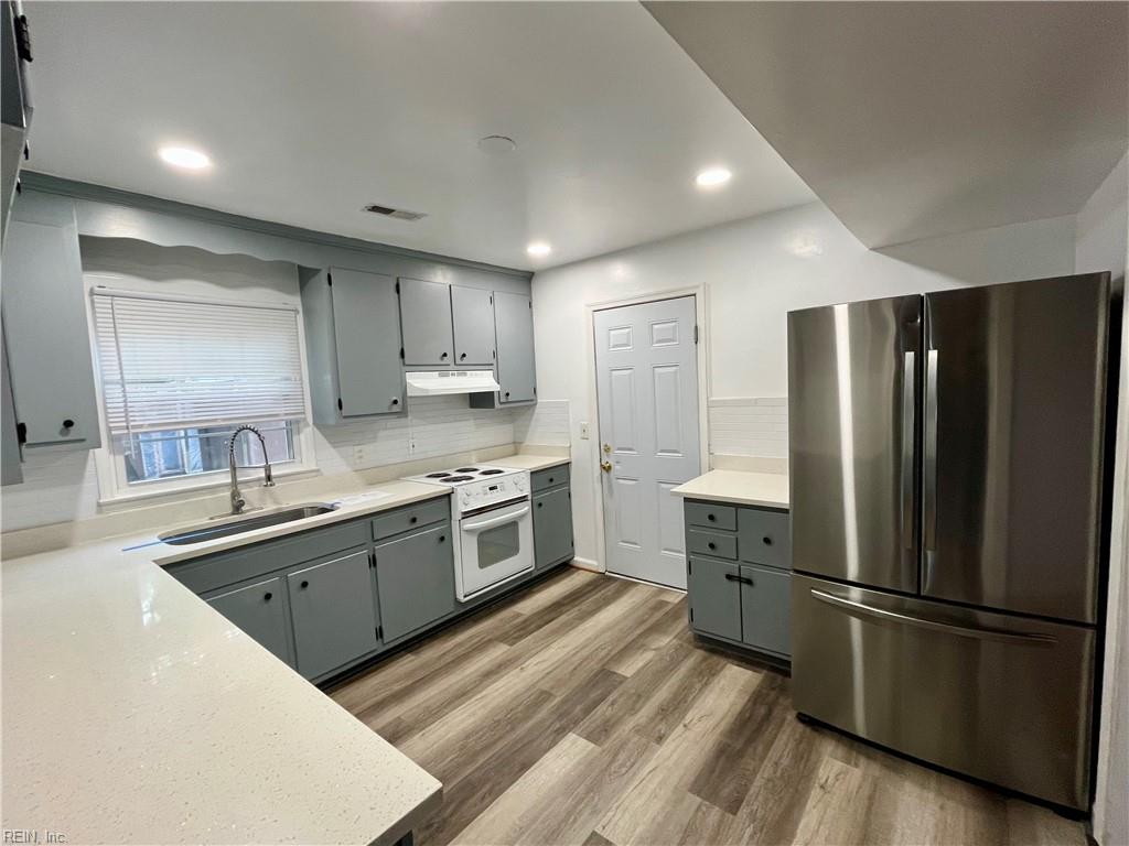 140 Lowell Place Newport News VA 23602