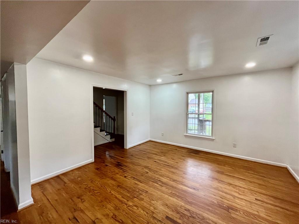 140 Lowell Place Newport News VA 23602