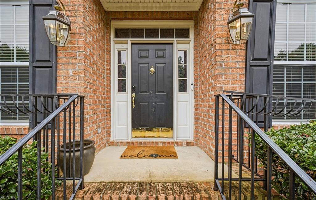 105 Meredith Way Williamsburg VA 23185