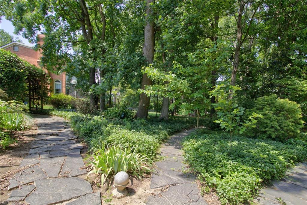 106 Millers Cove Road Newport News VA 23602