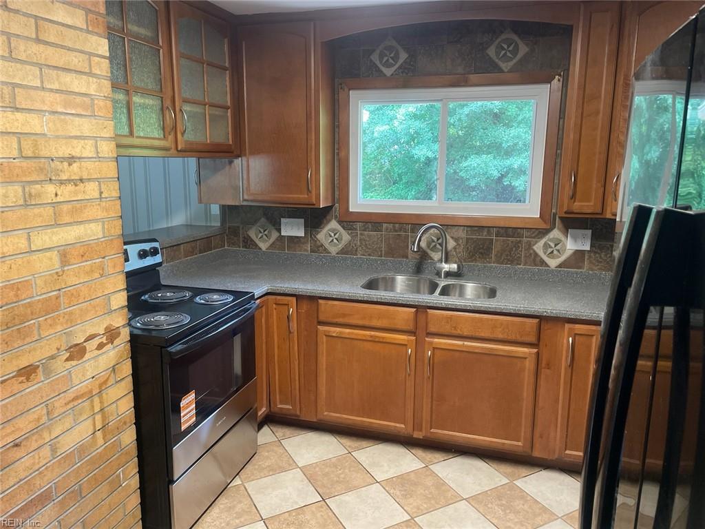 301 Woodroof Road Newport News VA 23606