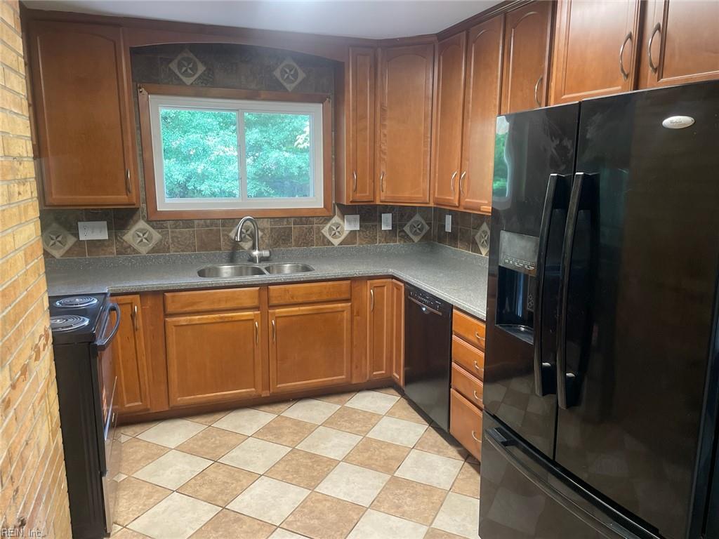 301 Woodroof Road Newport News VA 23606