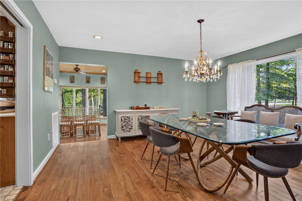 17 Whittakers Mill Road Williamsburg VA 23185