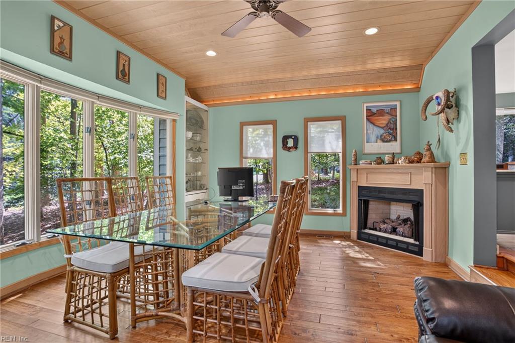 17 Whittakers Mill Road Williamsburg VA 23185