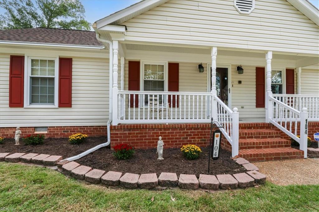 104 King Forest Lane Newport News VA 23608