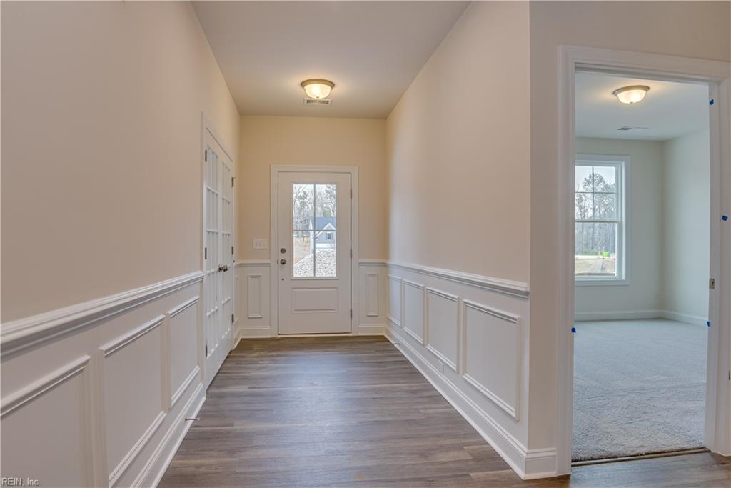 102 Pisces Drive Yorktown VA 23693