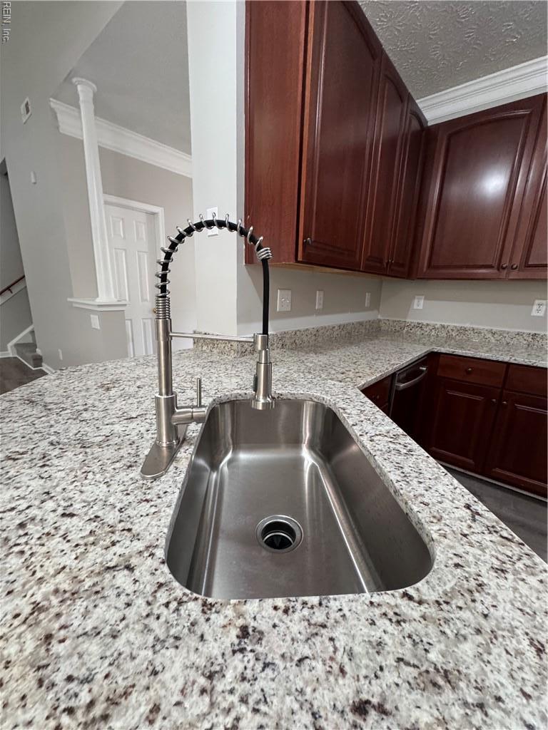 6216 Street Johns Wood Williamsburg VA 23188