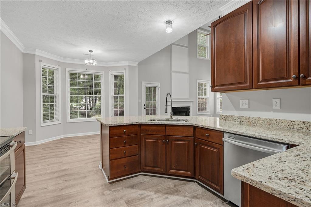 6216 Street Johns Wood Williamsburg VA 23188