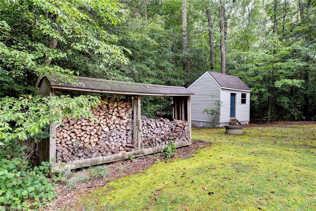 109 Forest Lane Williamsburg VA 23188