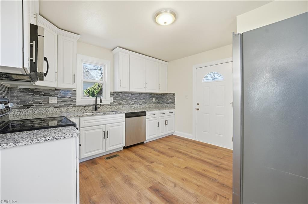 923 Hampton Avenue Newport News VA 23607