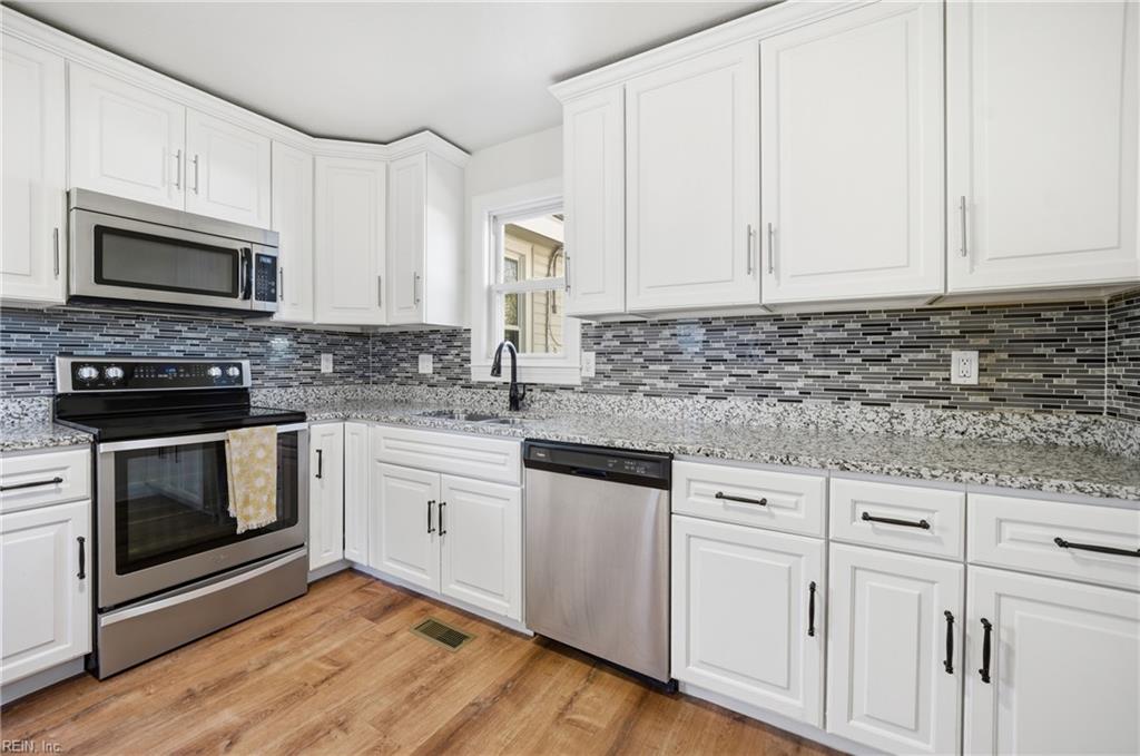 923 Hampton Avenue Newport News VA 23607