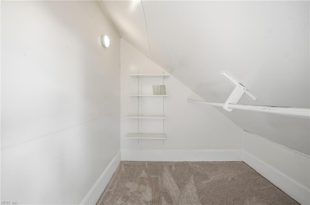 923 Hampton Avenue Newport News VA 23607