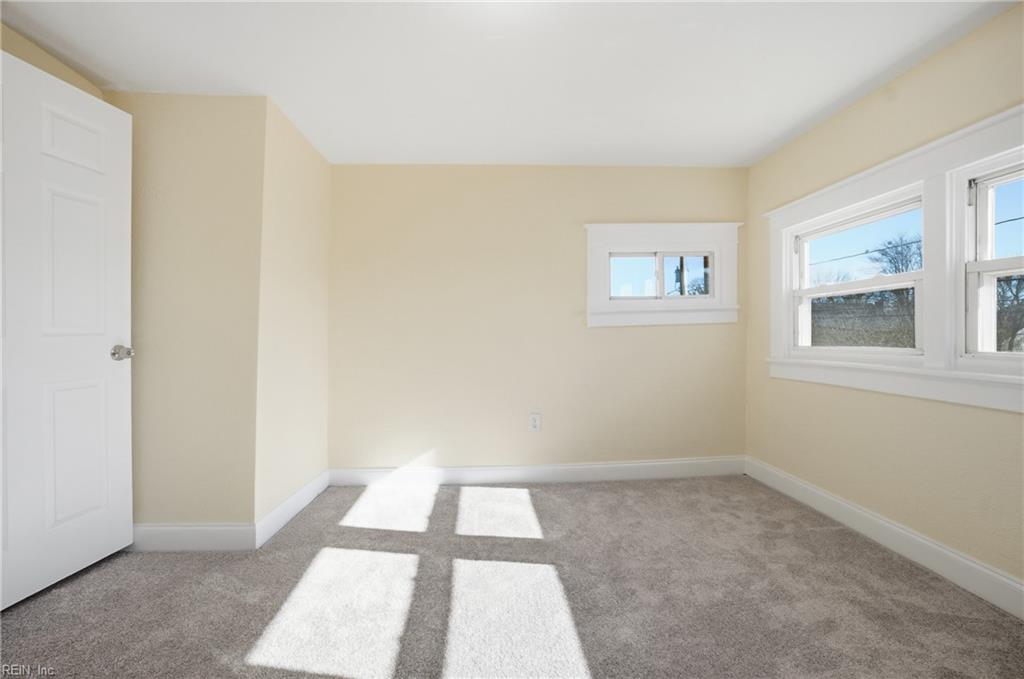 923 Hampton Avenue Newport News VA 23607