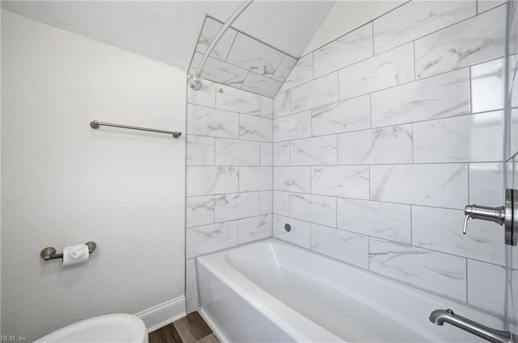 923 Hampton Avenue Newport News VA 23607