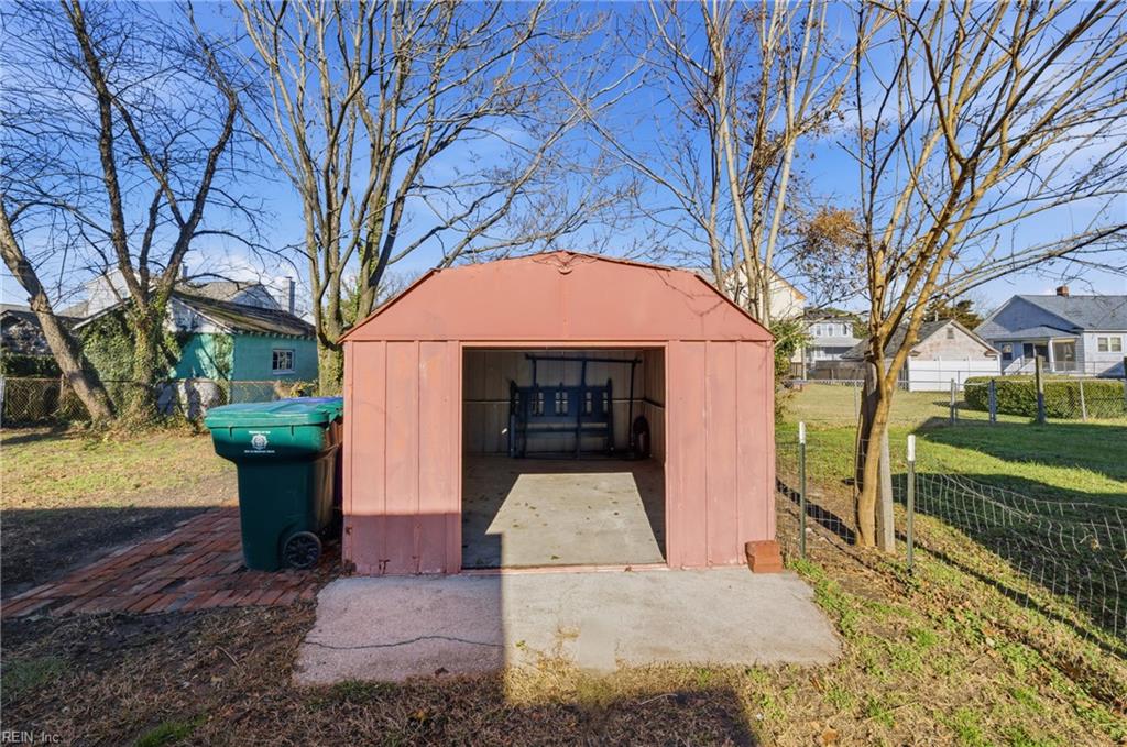 923 Hampton Avenue Newport News VA 23607