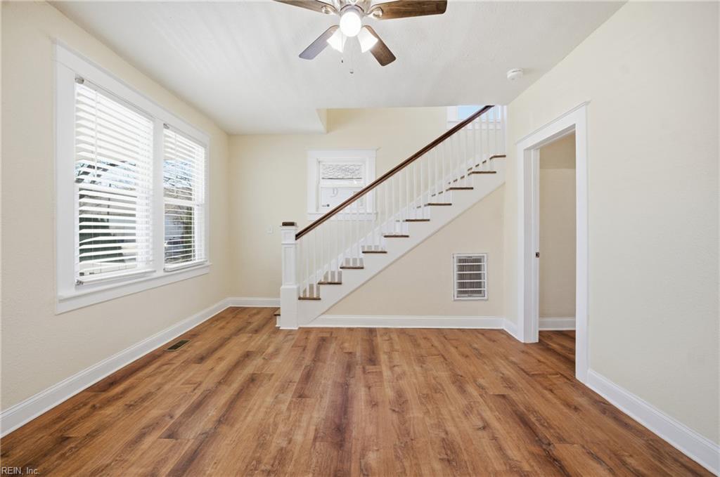 923 Hampton Avenue Newport News VA 23607