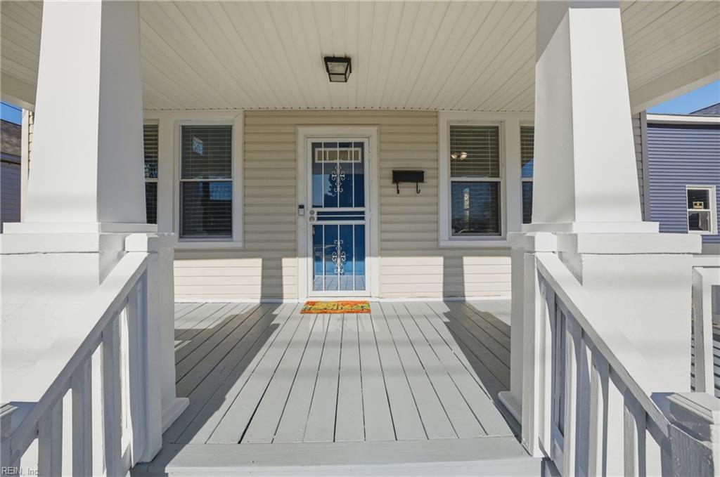 923 Hampton Avenue Newport News VA 23607