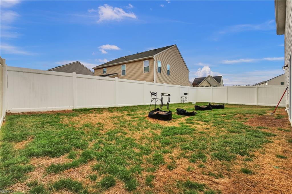 589 Leonard Lane Newport News VA 23601