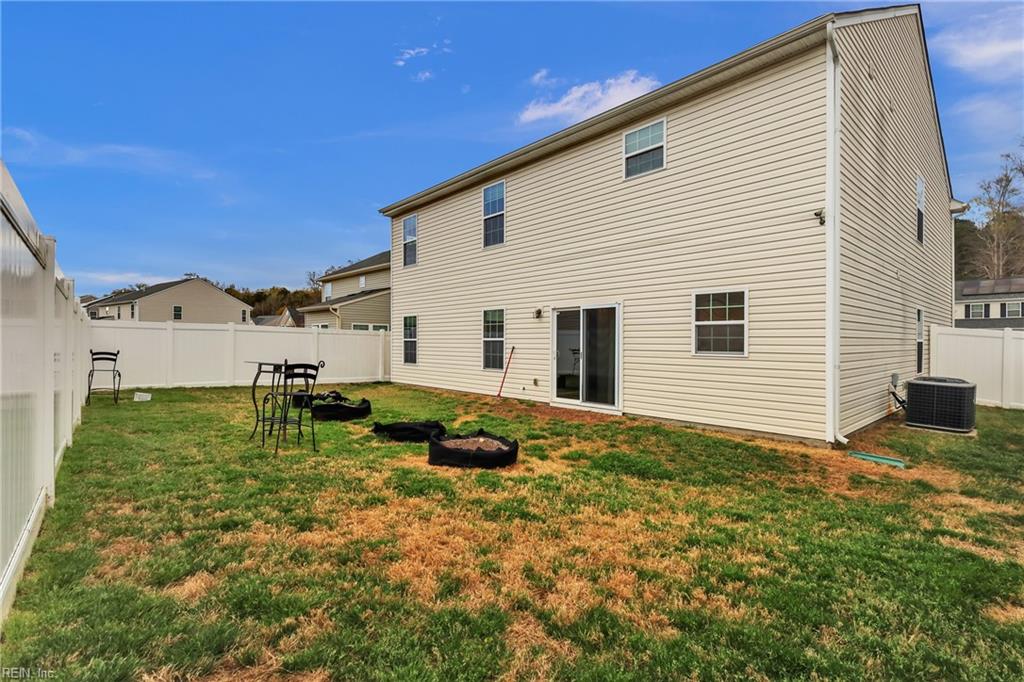 589 Leonard Lane Newport News VA 23601