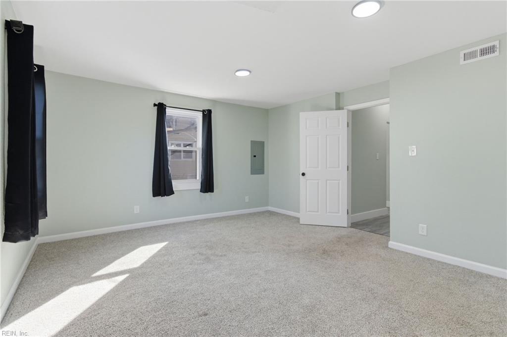 62 Buxton Avenue Newport News VA 23607