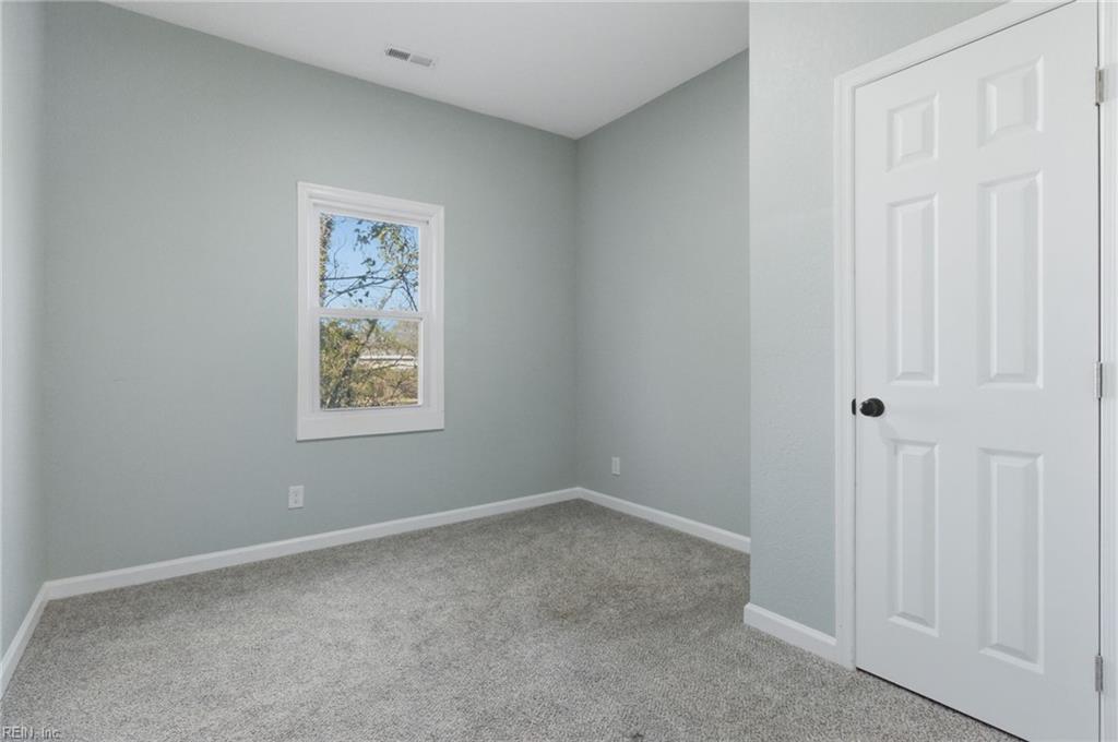 62 Buxton Avenue Newport News VA 23607