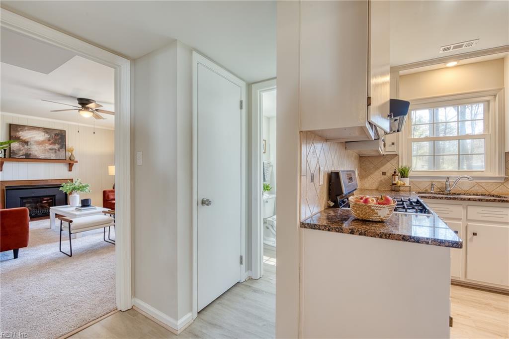 111 Melody Lane Yorktown VA 23692