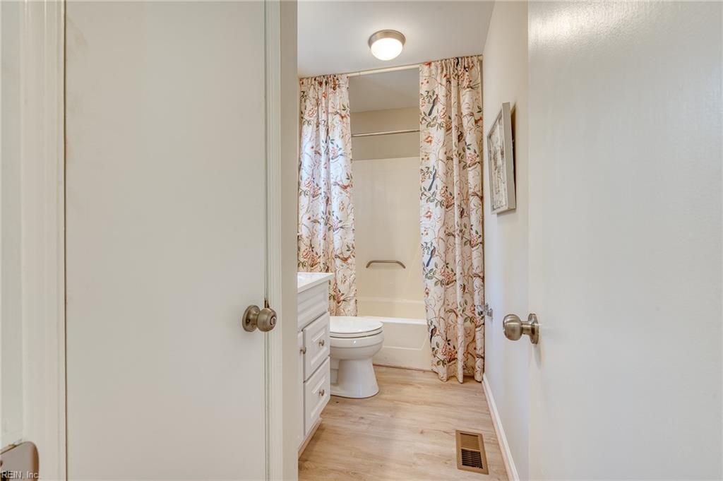 111 Melody Lane Yorktown VA 23692