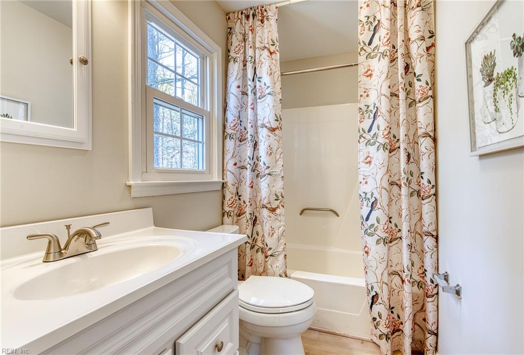 111 Melody Lane Yorktown VA 23692