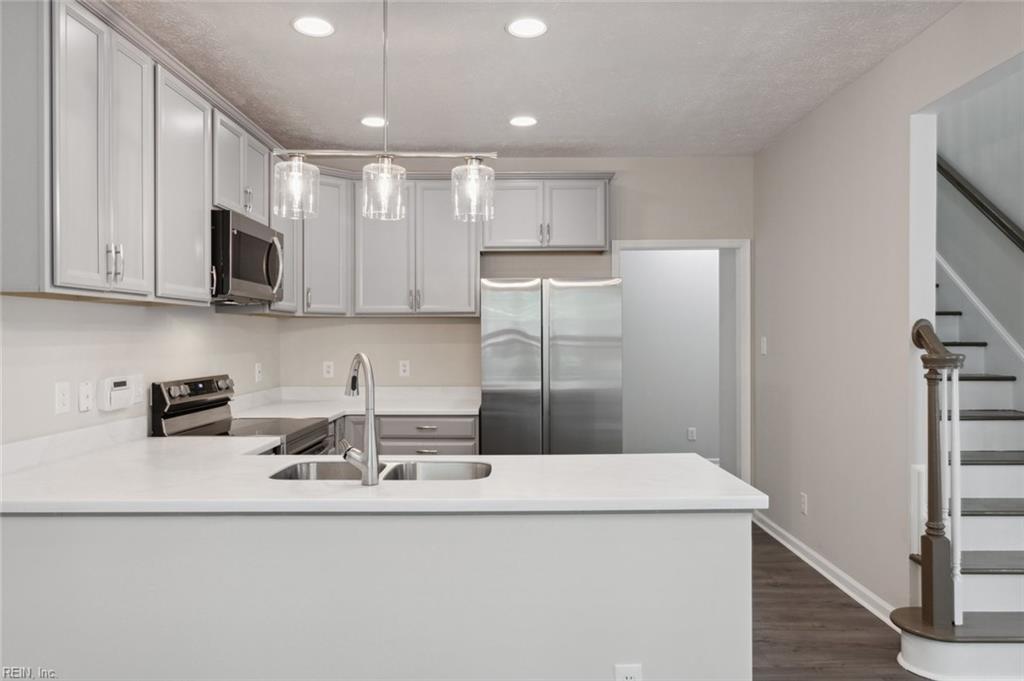 263 Herman Melville Avenue Newport News VA 23606