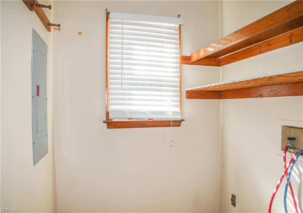 113 King Forest Lane Newport News VA 23608