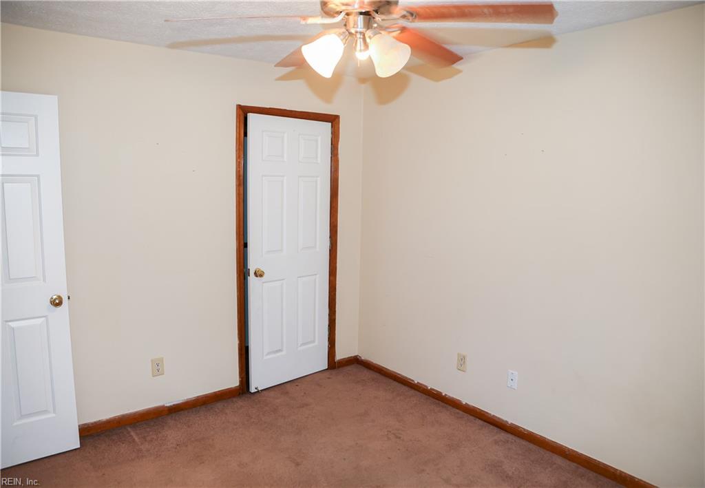 113 King Forest Lane Newport News VA 23608