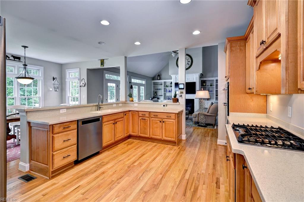 4151 Longview Landing Williamsburg VA 23188