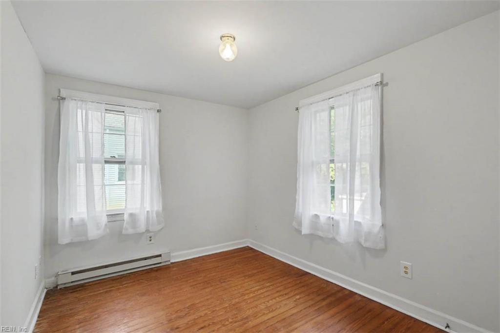58 Hopkins Street Newport News VA 23601