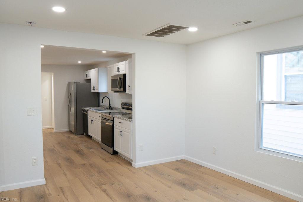 35 Sycamore Avenue Newport News VA 23607