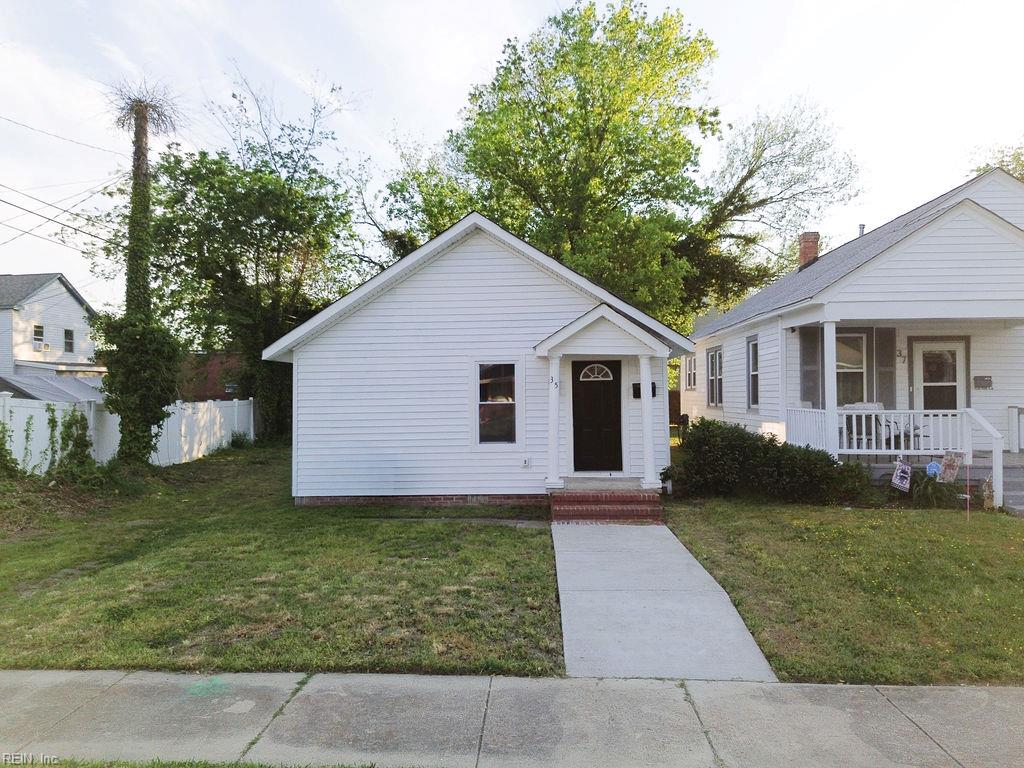 35 Sycamore Avenue Newport News VA 23607