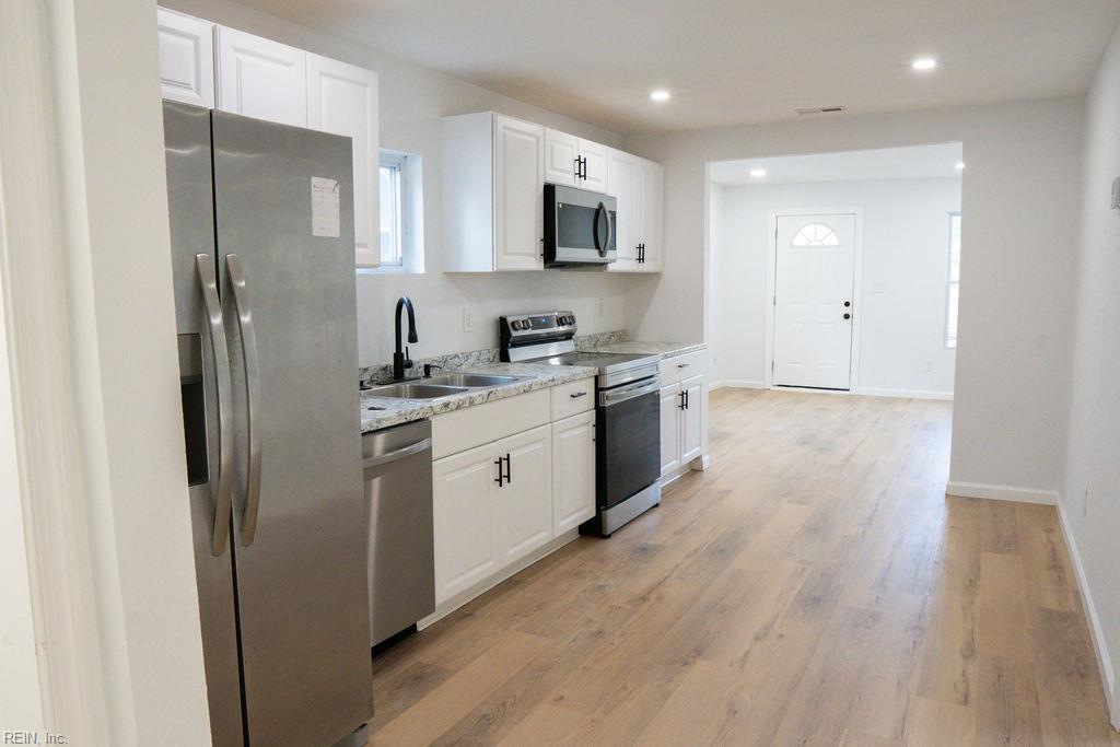 35 Sycamore Avenue Newport News VA 23607