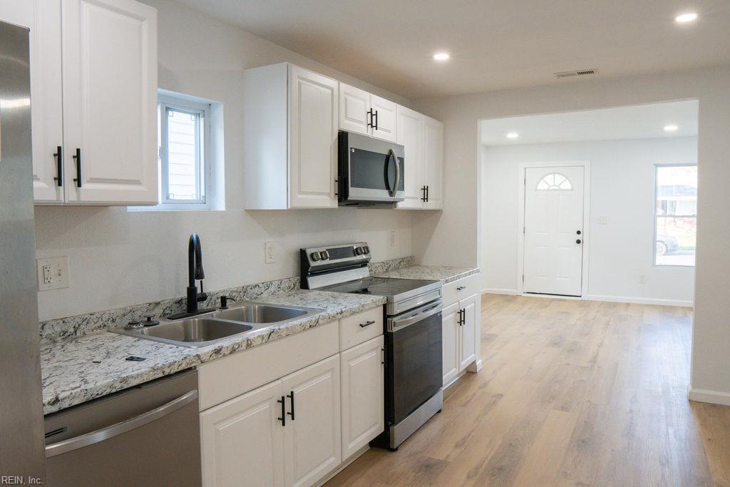 35 Sycamore Avenue Newport News VA 23607