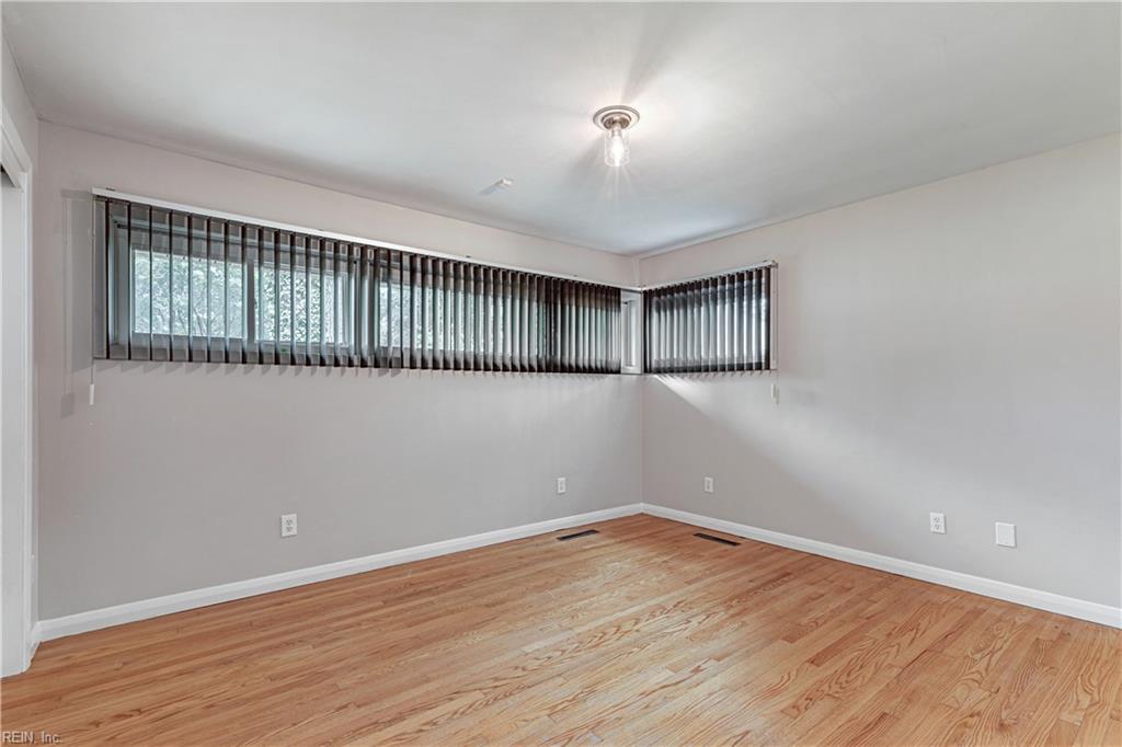 5 Draper Lane Newport News VA 23606