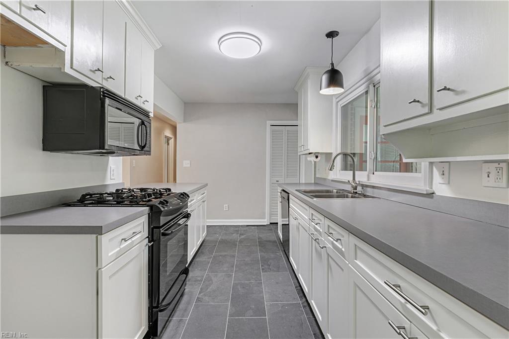 5 Draper Lane Newport News VA 23606