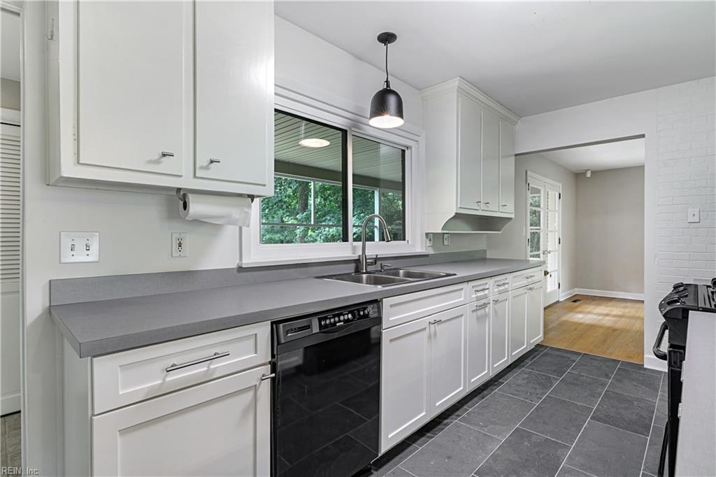 5 Draper Lane Newport News VA 23606