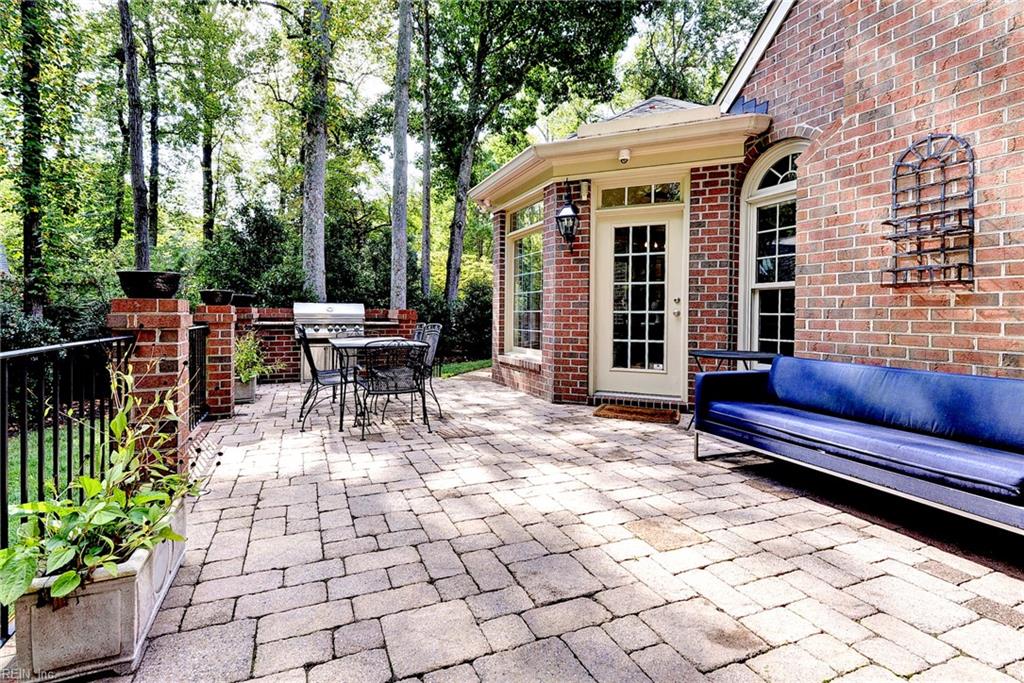 320 Yorkshire Dr Drive Williamsburg VA 23185