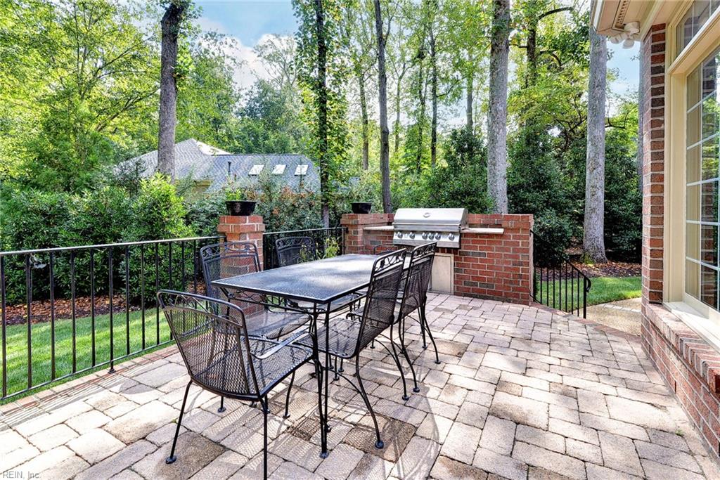 320 Yorkshire Dr Drive Williamsburg VA 23185