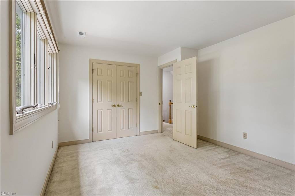 135 Kingspoint Drive Williamsburg VA 23185