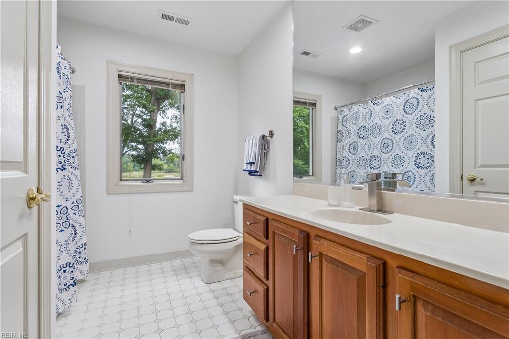 135 Kingspoint Drive Williamsburg VA 23185