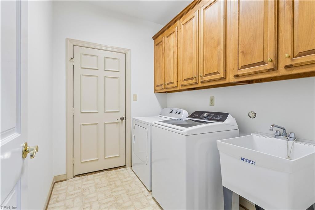 135 Kingspoint Drive Williamsburg VA 23185