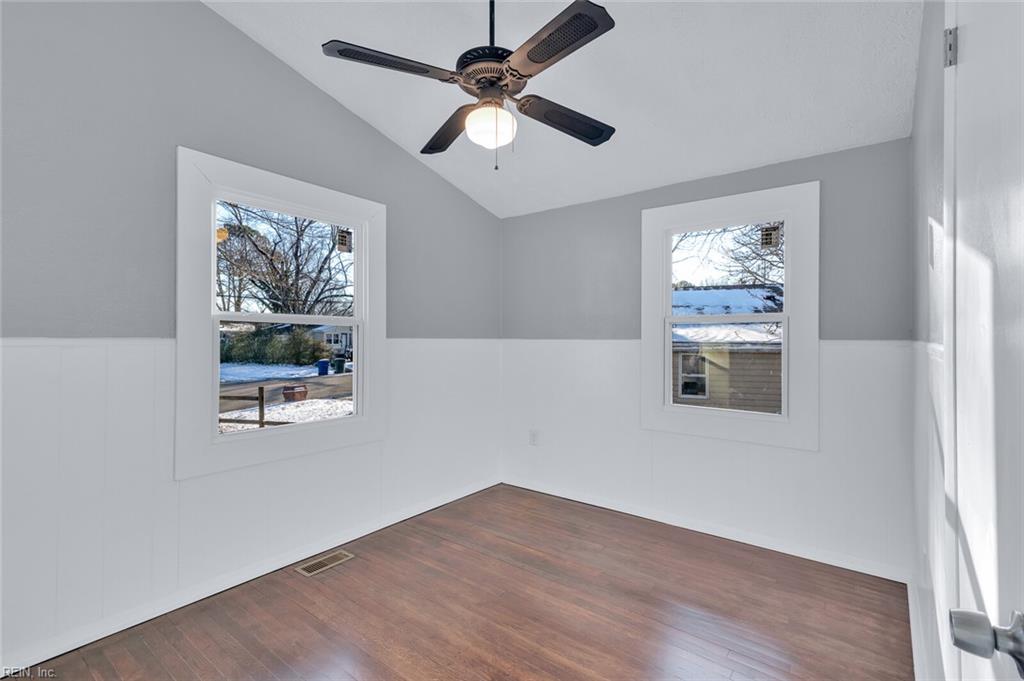 1004 E Russell Court Newport News VA 23605