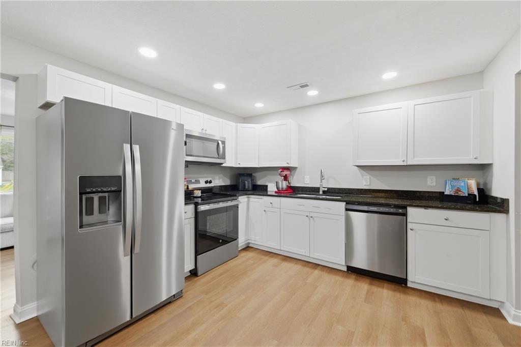 26 Woodhaven Road Newport News VA 23608