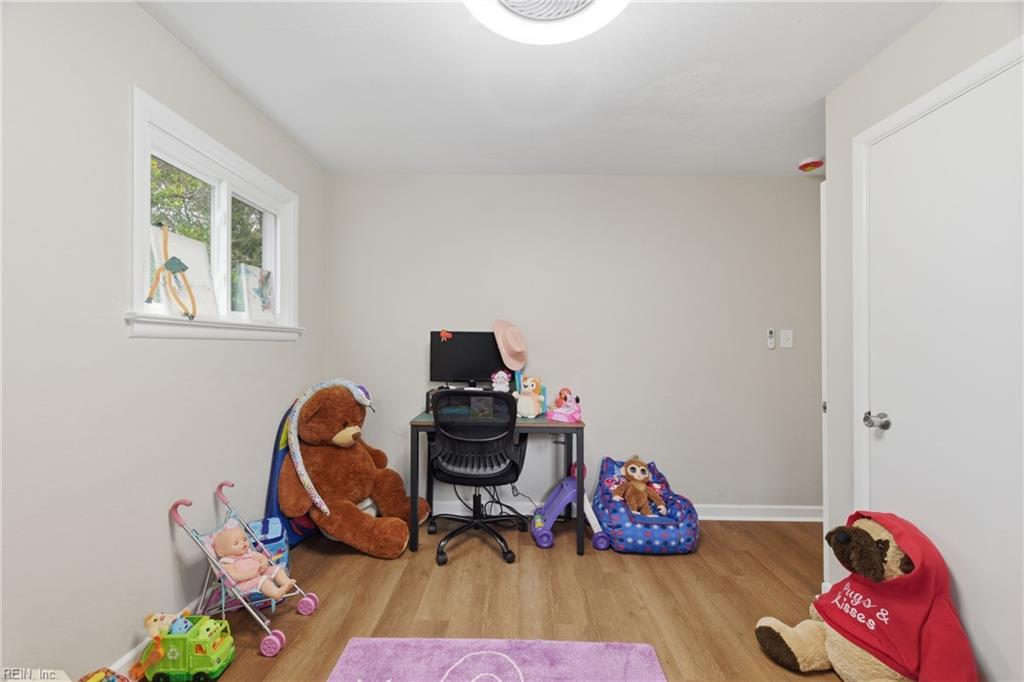 26 Woodhaven Road Newport News VA 23608