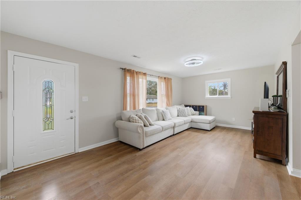 26 Woodhaven Road Newport News VA 23608